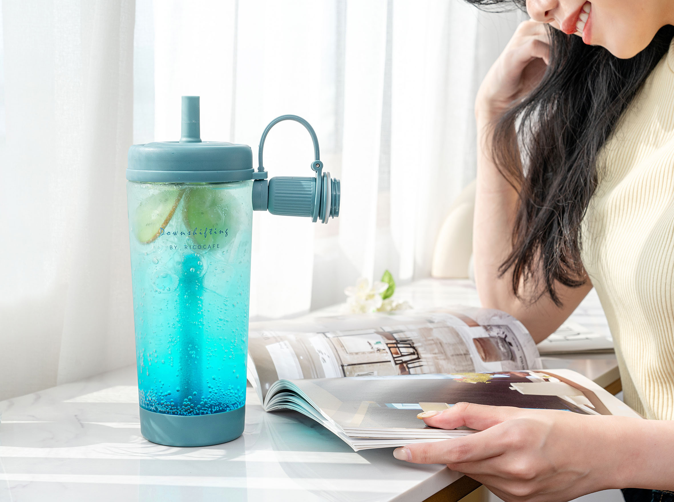 straw mug